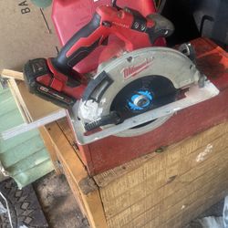 Milwaukee M18 Circular Saw