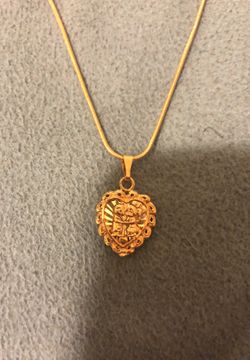 18k gold filled women’s heart necklace