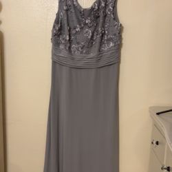 Gray dress