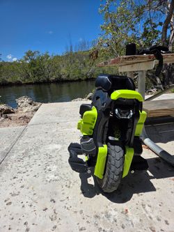 Electric unicycle