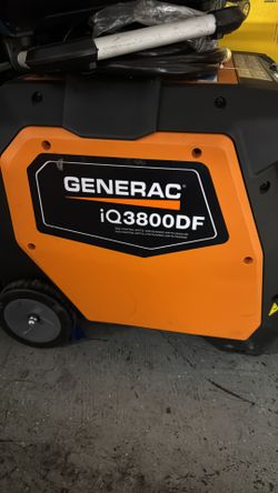 Generac
3600 / 3000-Watt Dual Fuel Electric Switch Gasoline / Propane Inverter Portable Generator with COSense-IQ3600 DF