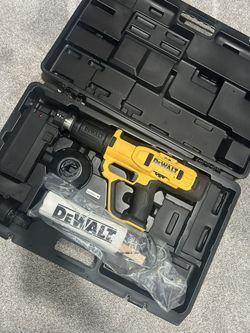DEWALT DFD270MK