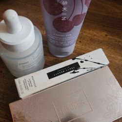 Makeup/ Skincare