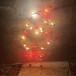 Vintage Free Standing Wire Frame 3 Foot Santa Clause