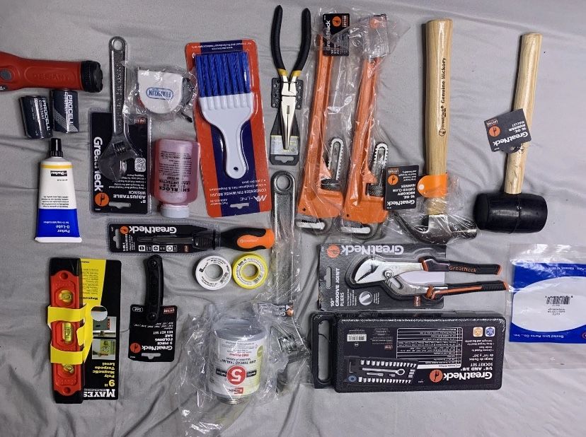 New Tool Lot β Wrenches, Socket Set, Tester, HVAC Supplies, 20+ Items