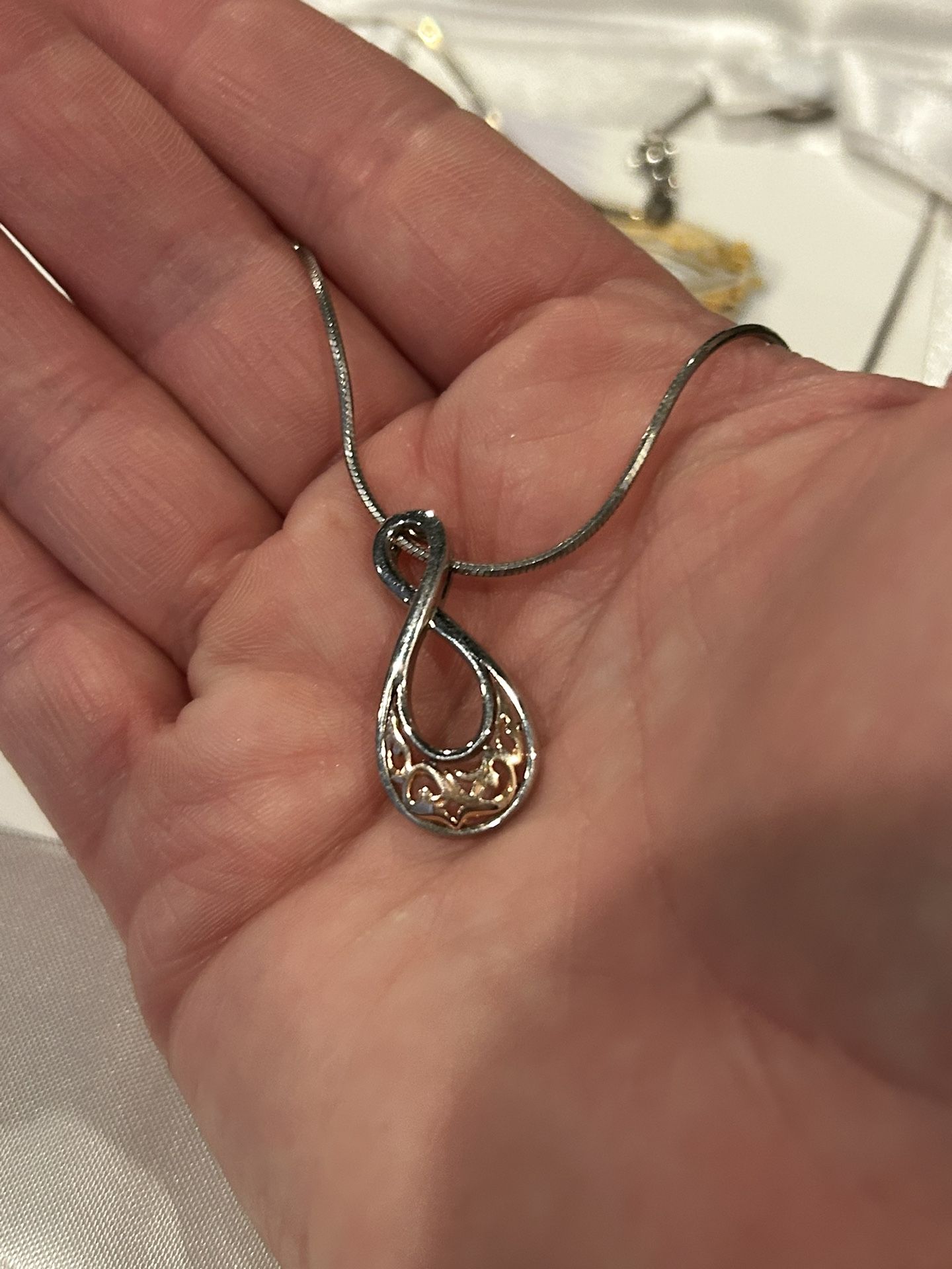 NaHoku Rose gold Infinity Pendant With Chain 
