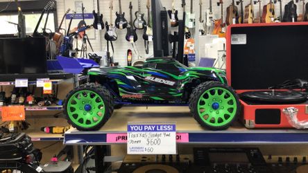 Traxxas sledge 4WD goes 70 mph
