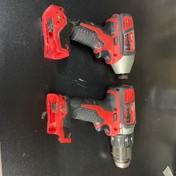 Milwaukee $100 Por Los 2 