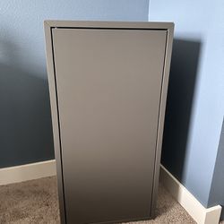 IKEA Eket With Door