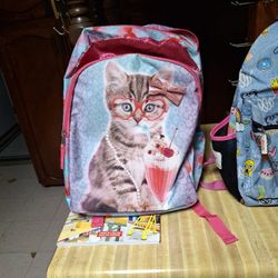 Back Packs..Kitty Cat And Emoji..lunch Paks