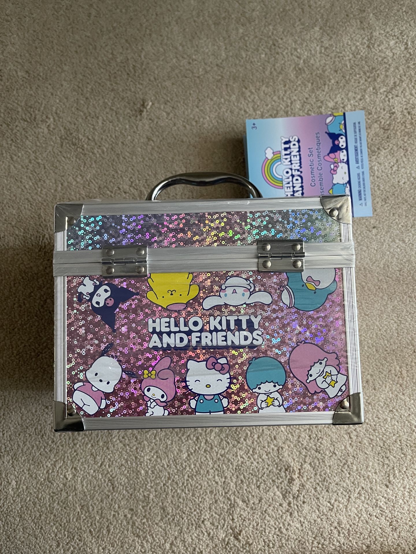 New Hello Kitty and friends cosmetic set