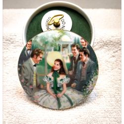 Vintage - Gone With The Wind 'Scarlett At Twelve Oaks' Music Box #4279A