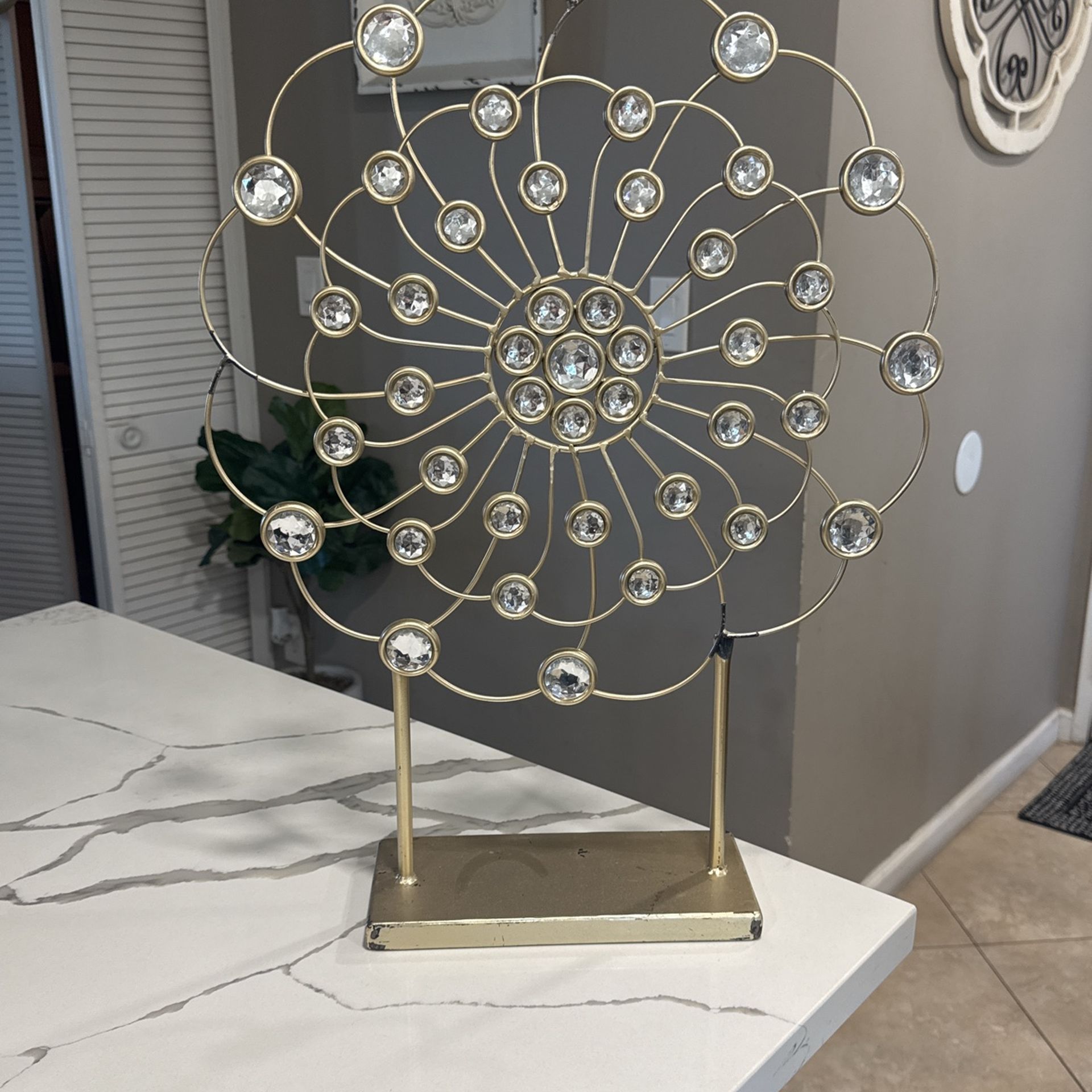 Gold Snowflake decor