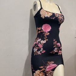 Missguided Size 2 Women’s Bodycon Dress Party Black Pink Flowers Floral Cocktail