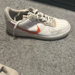 Nike Air Force 1