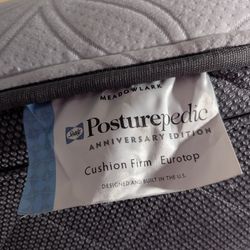 Posturepedic Queen Mattress