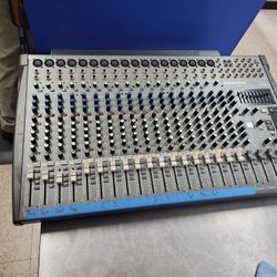 SAMSON L2000 LIVE MIXING  CONSOLE 
