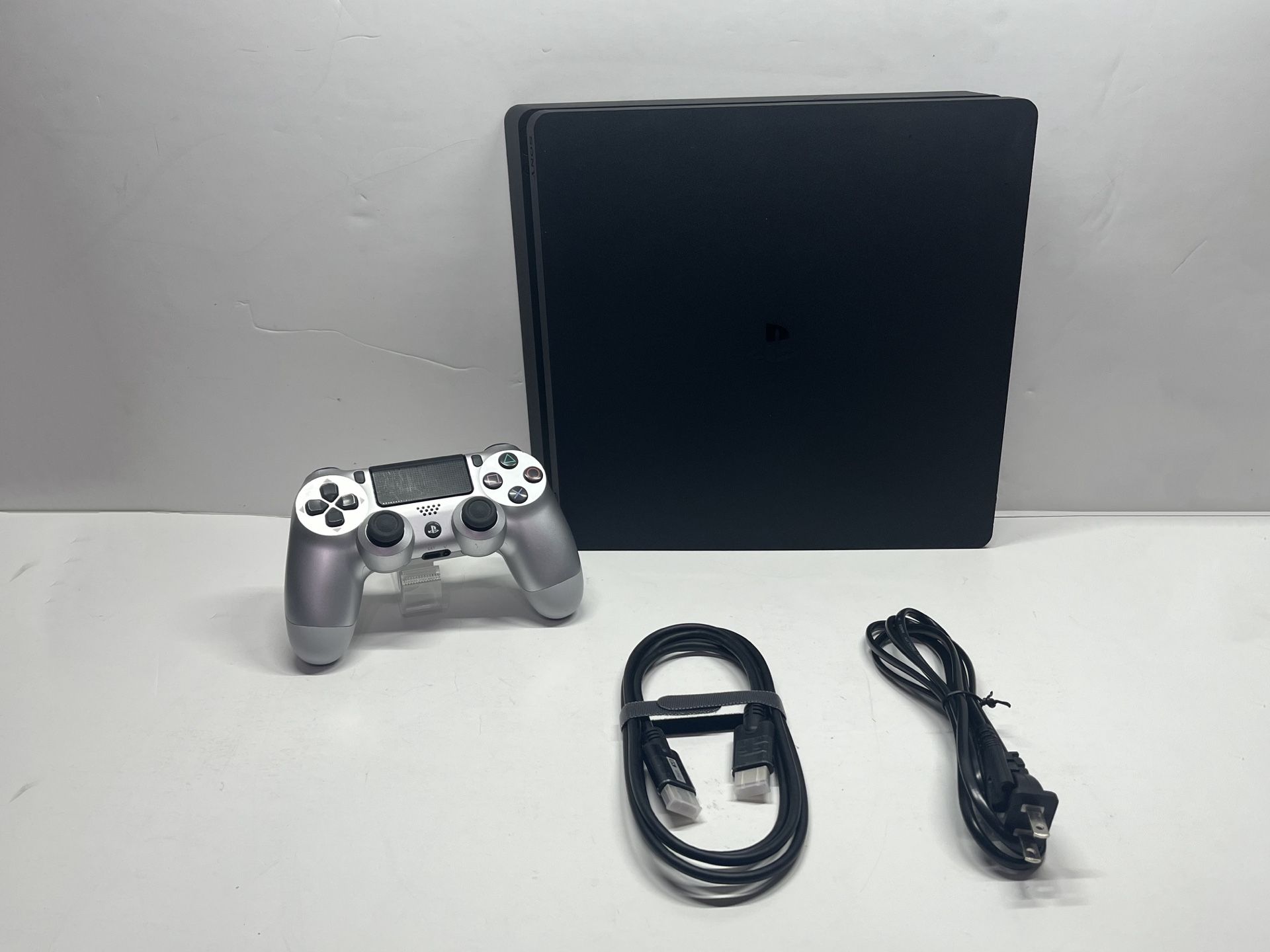 ๐น๏ธ PS4s w/ Controllers + Xbox Consoles โ All Ready to Play!