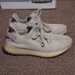 Yeezy 350 v2 sesame men’s size 11