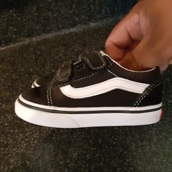 Vans Toddler 6 Like new 