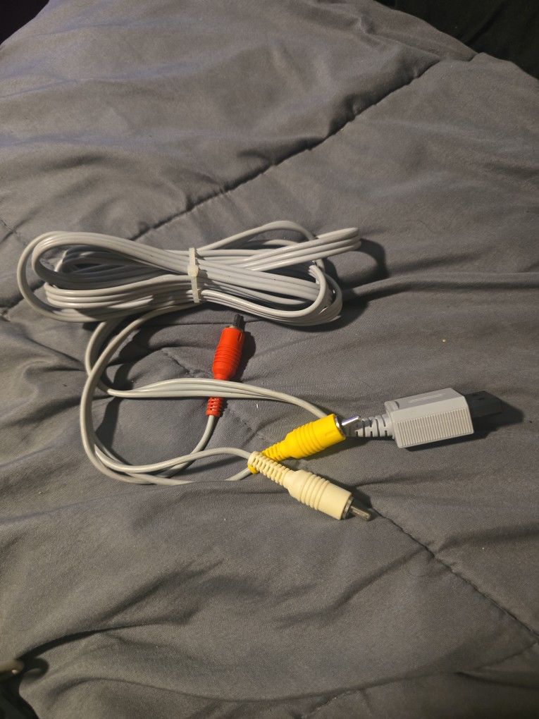 OEM Nintendo Wii RVL-009 Composite Input AV Video Game Composite Cable Genuine