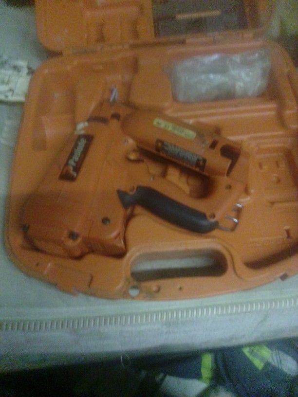 Passload Nail Gun 