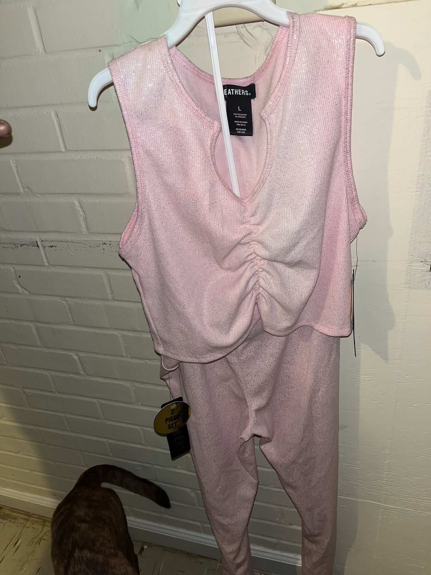 Brand New Pink two-piece lounge set, sleeveless Top With Soft Comfy Leggings To Match