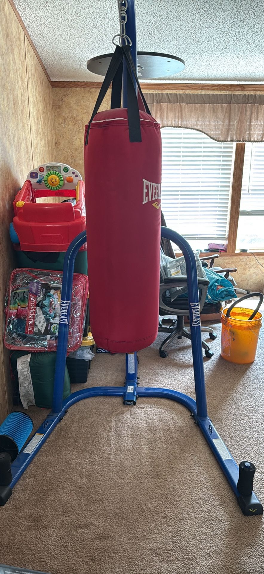 Punching And Speed Bag With Stand