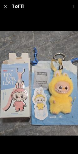 POP MART Labubu The Monsters Pin For Love Plush Pendant P - YELLOW