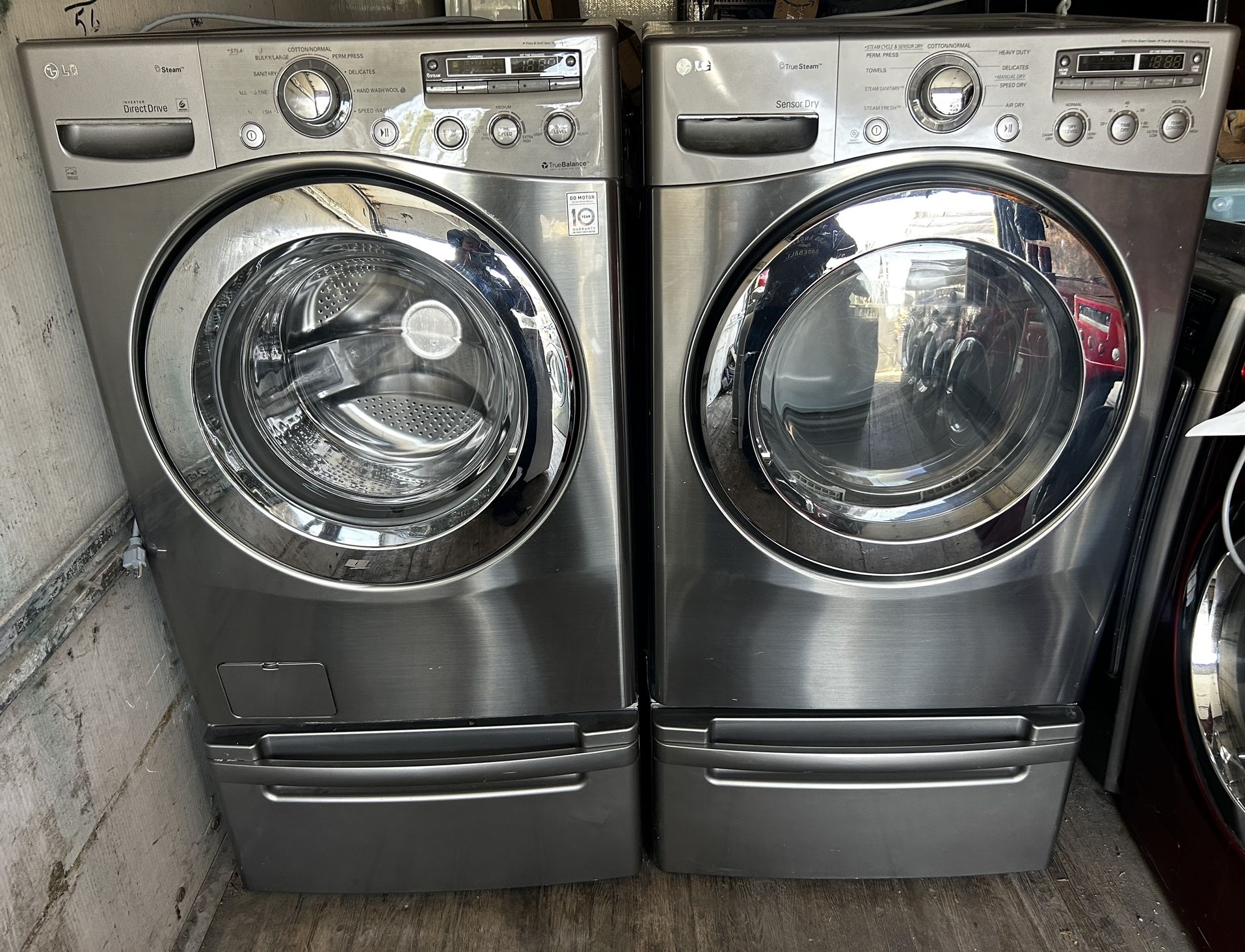 LG. WASHER AND GAS DRYER