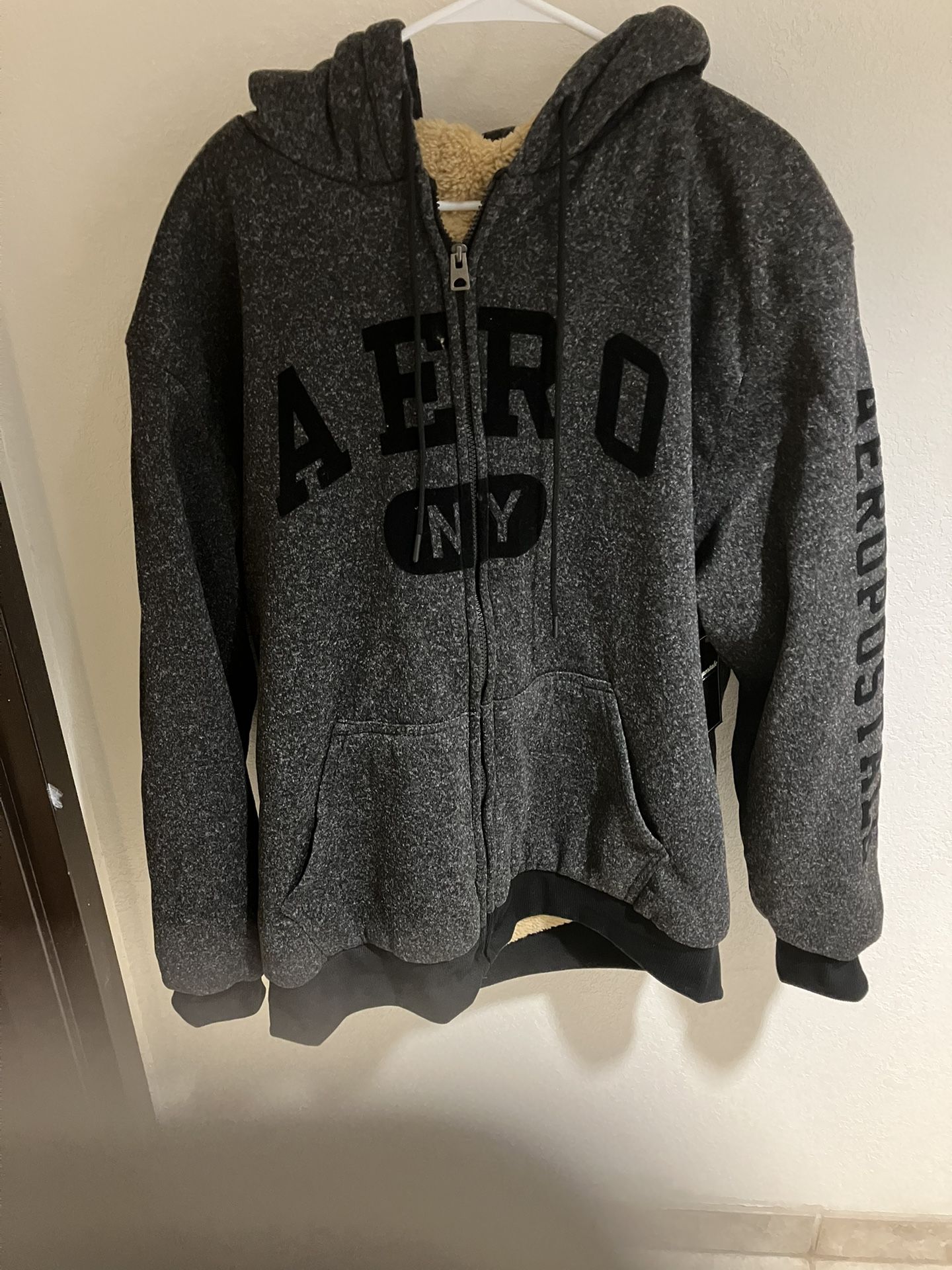 Brand New Men’s Dark Gray Aeropostale Sherpa Lined Jacket Size 3XL