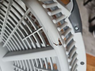 WIND MACHINE FAN, ( it has little damage )