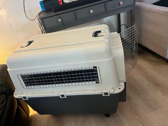 Dog crate