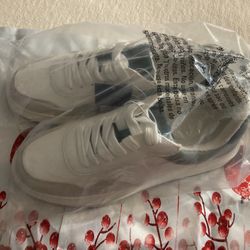 Tenis