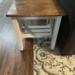 End table