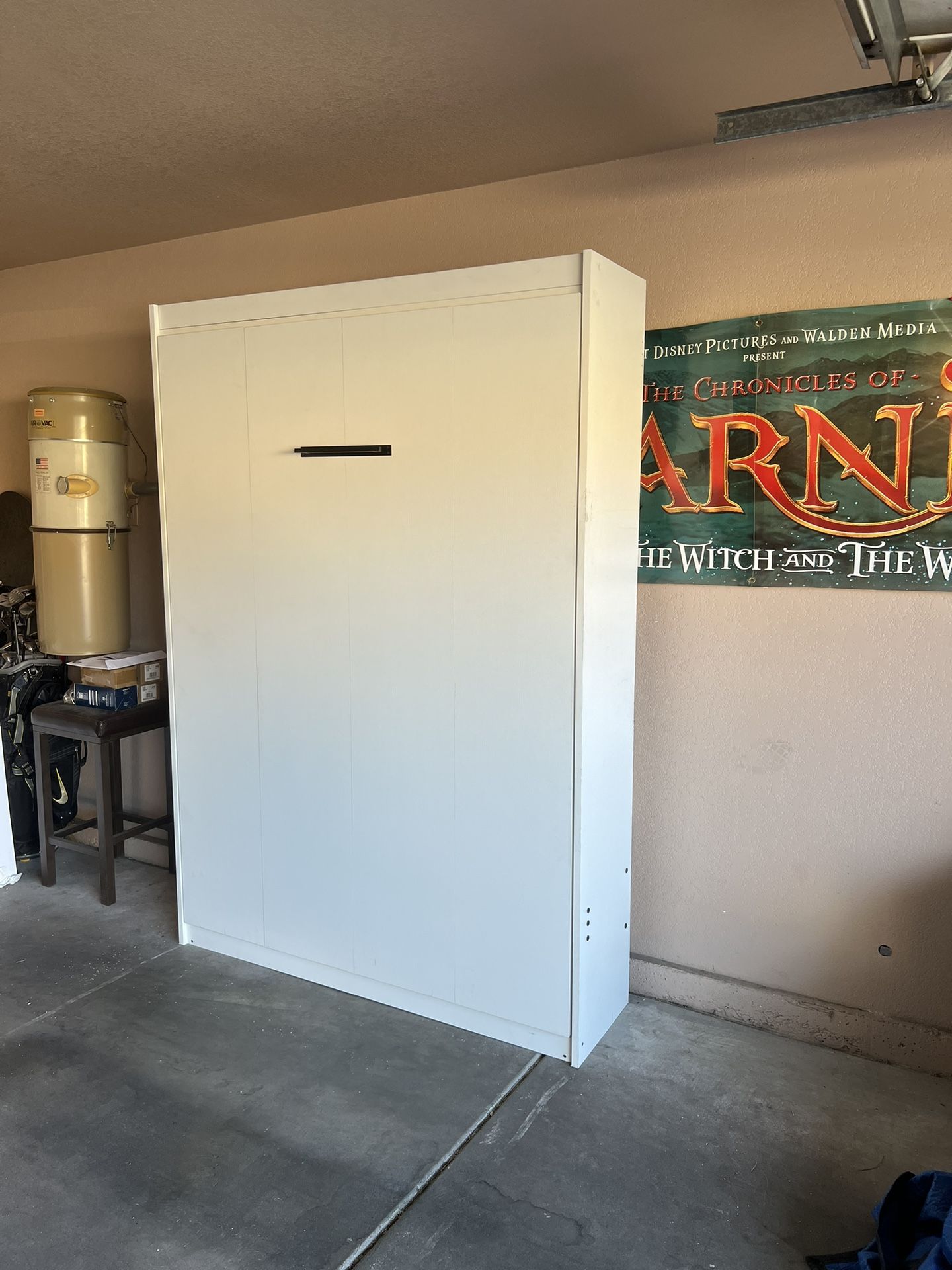 Wall Bed (Murphy Bed)