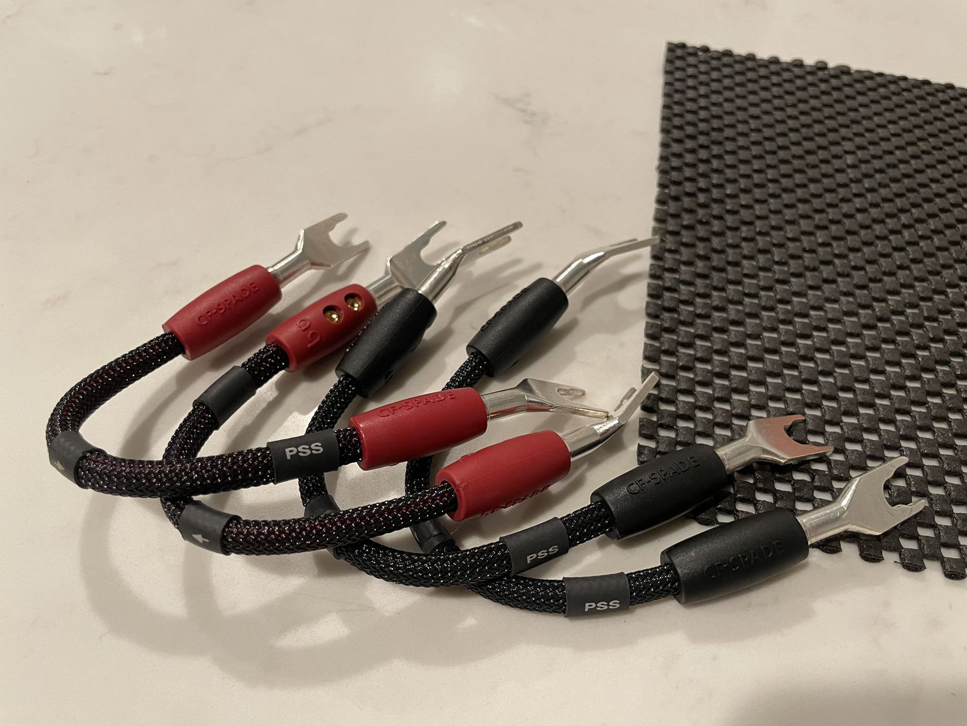 Audioquest BiWire Jumpers SILVER (PSS) Set of 4 for Sale in Covina