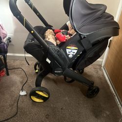 Doona Car Seat & Stroller 