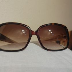 Dolce & Gabanna Sunglasses

Dolce & Gabbana