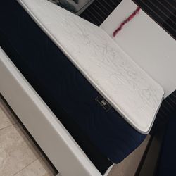 *Summer Sale Event*---Renaissance Stellar Queen/King Bed Frames---Limited Inventory!!!---Delivery Available🤠