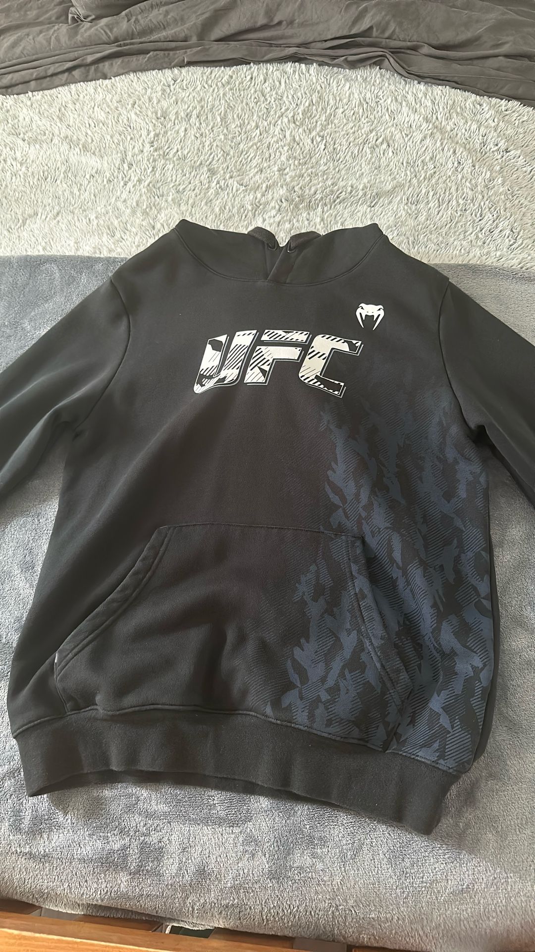 UFC Venum Authentic Fight Week Men's Pullover Hoodie - Black
