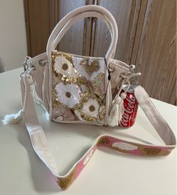 Floral sequin handbag