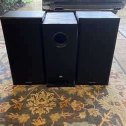ONKYO 15x12 Woofer The Other 2 Pioneer Speakers Are Free 