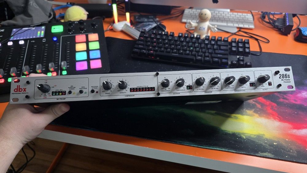 Like New DBX 286s Microphone Pre-amp Processor