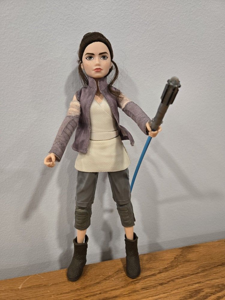 Star Wars Rey Action Figure Doll