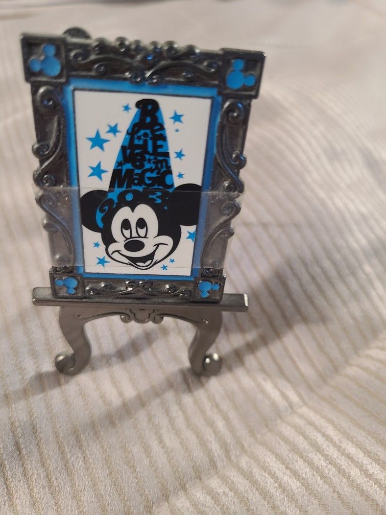 Disney Mickey Mouse Pin On Easel