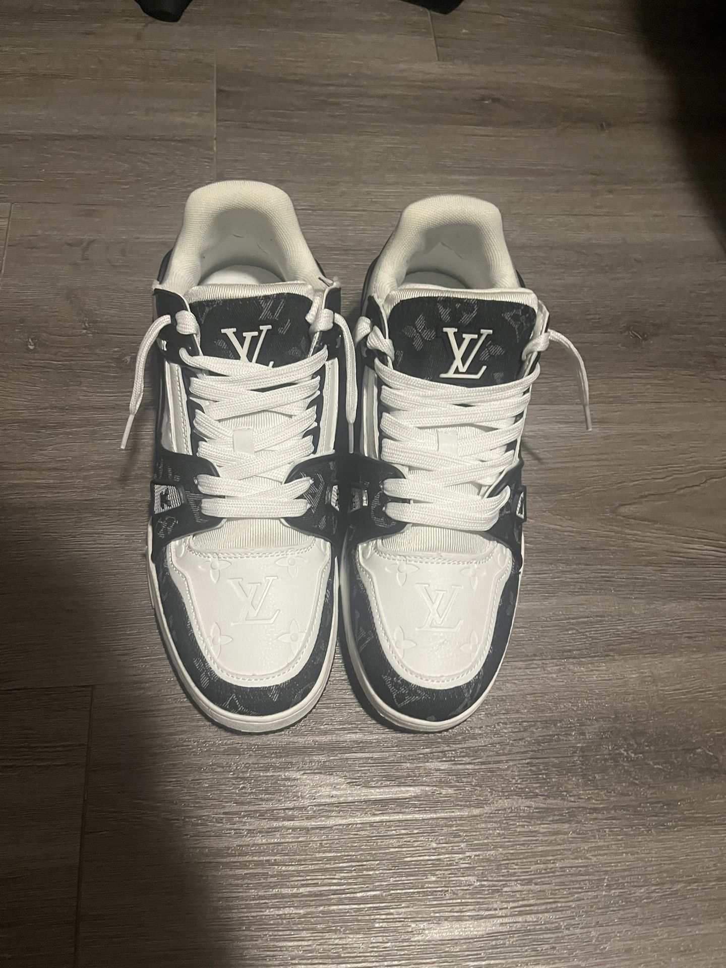 lv trainers