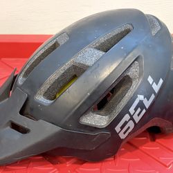 Bell MIPS Bicycle Helmet 