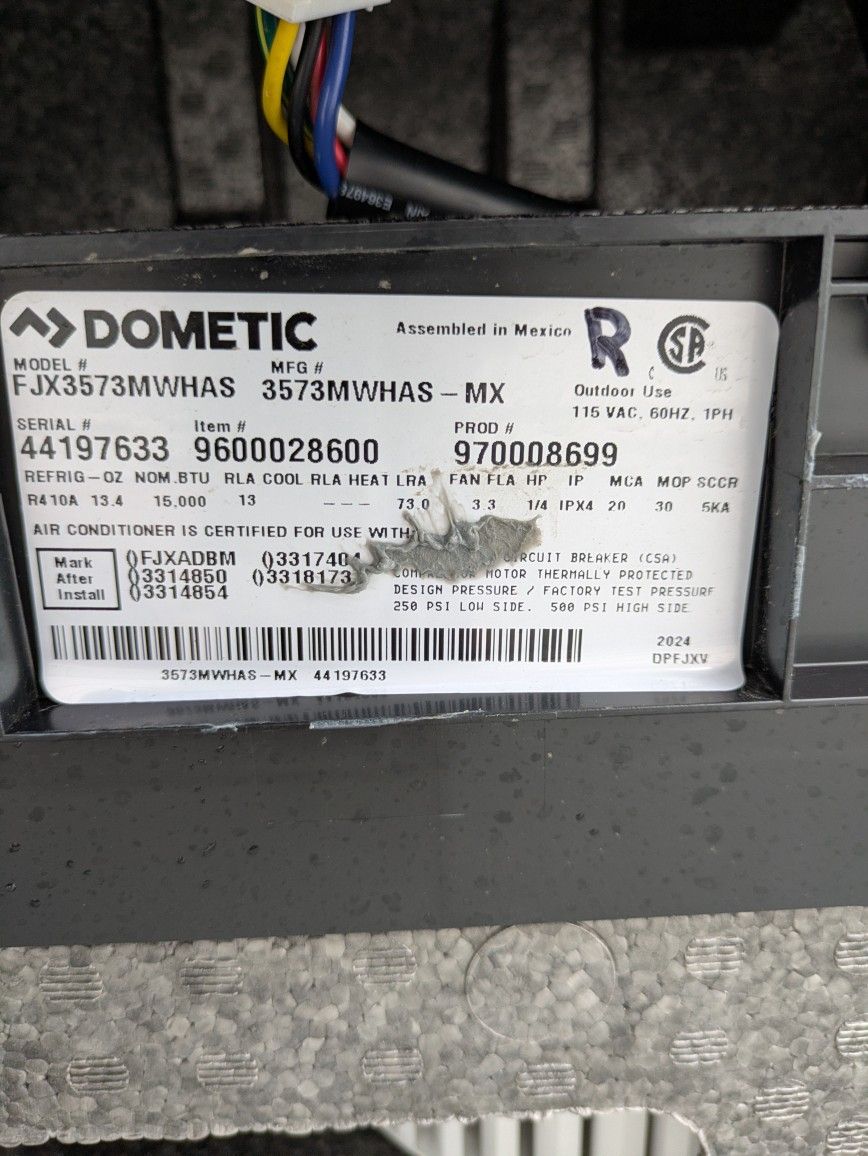 Dometic A/C FJX3573MWAS 15000 BTU