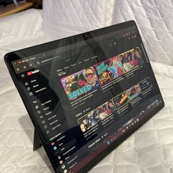 Microsoft Surface Pro X 13'' 1876 (128GB SSD, Microsoft SQ1, 8GB RAM) Tablet